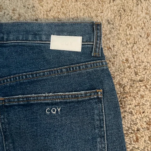 CQY Classic Blue Women's Jeans - Picture 3 of 4